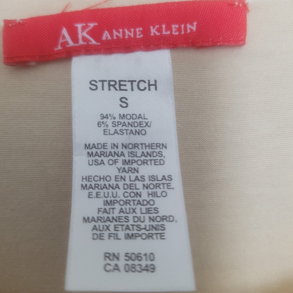 Anne Klein - Picture 3 of 3